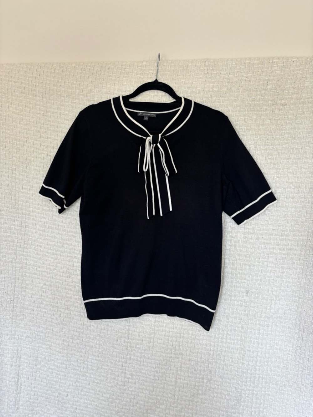 Tipped Tie Neck Short Sleeve Sweater✨ - Picture 3 of 5